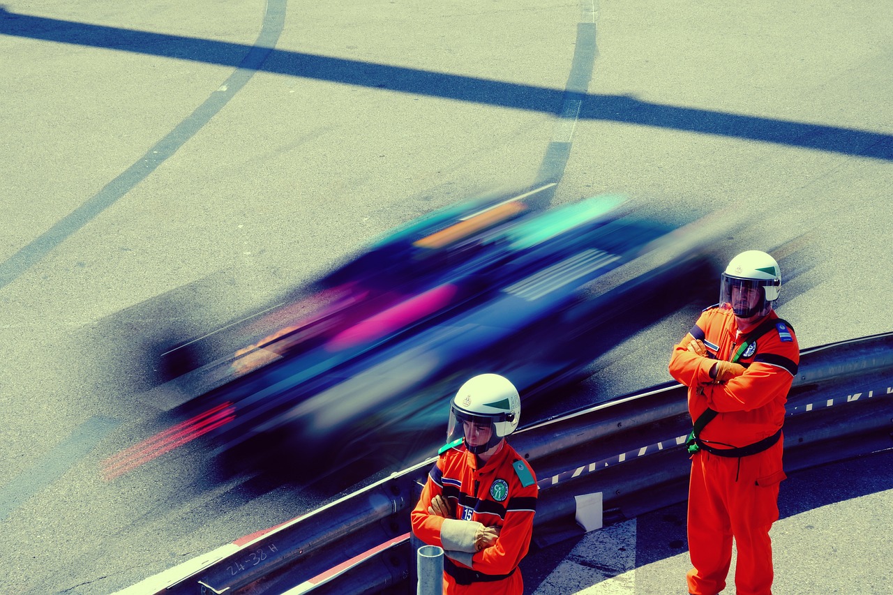 我们可以向技术支持辅助制造商发起法律诉讼吗？