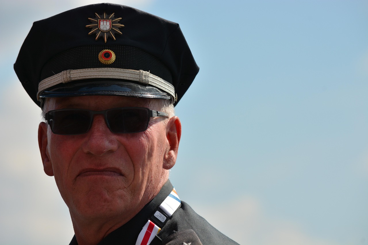 全新微信批发：如何保证实名制平台上公共信息的真实有效？